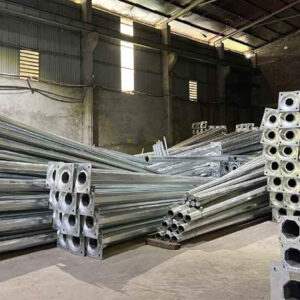 Thân cột thép cần rời